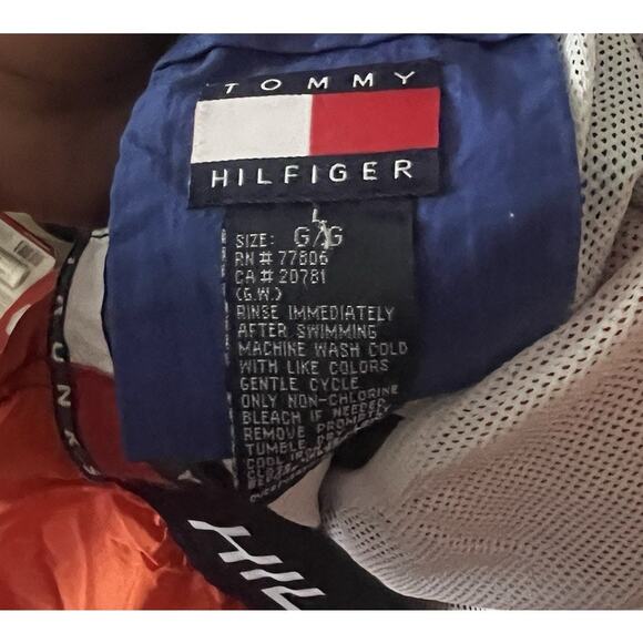 VTG Rare 90’s Tommy Hilfiger Men’s Spell Out Swim Trunks Size Large - Picture 4 of 4